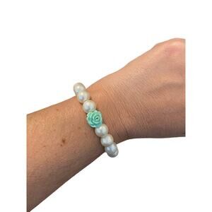 mint green and white faux pearl bracelet